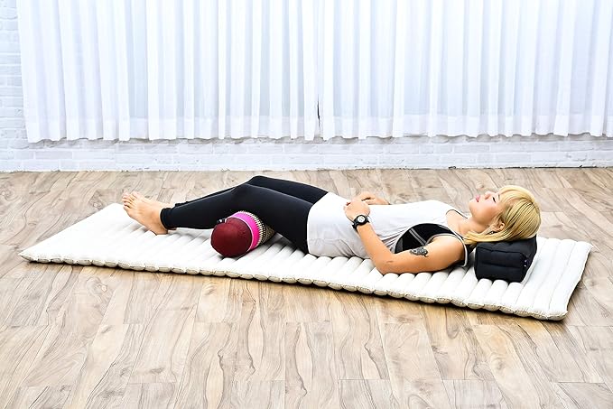 Leewadee Small Yoga Bolster – Shape-Retaining Cervical Neck Roll, Tube Pillow for Comfortable Reading, Kapok Filling, 22 x 6 x 6 inches-FlexoryFit
