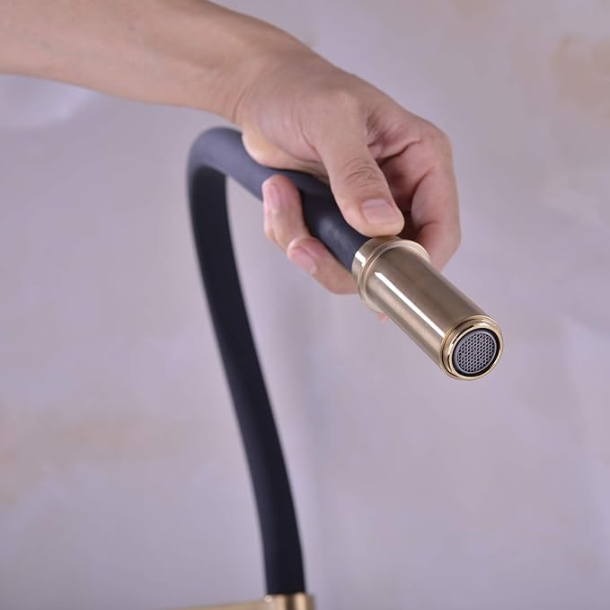 Gold and Black Kitchen Faucet, Kitchen Sink Faucet with Pull Down Spray, Solid Brass Kitchen Faucet with Silicon Hose 360 Swivel
