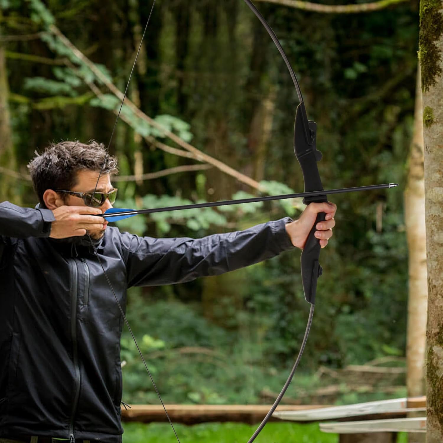 Recurve Bow and Arrow Set，Detachable Archery Adult Bow Left and Right Hands 40lbs /20lbs Suitable Adults/Youth/Beginners Outdoor Practicing