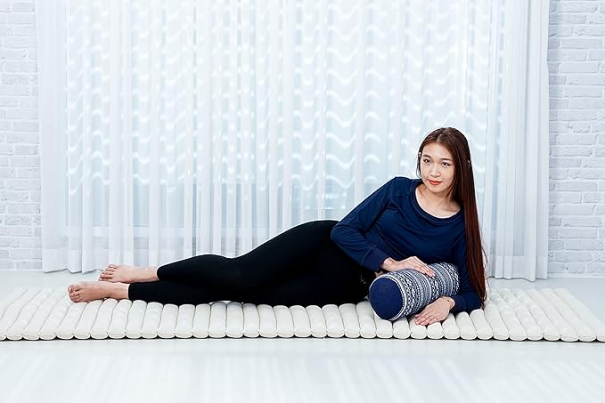 Leewadee Small Yoga Bolster – Shape-Retaining Cervical Neck Roll, Tube Pillow for Comfortable Reading, Kapok Filling, 22 x 6 x 6 inches-FlexoryFit