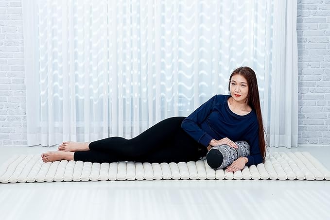 Leewadee Small Yoga Bolster – Shape-Retaining Cervical Neck Roll, Tube Pillow for Comfortable Reading, Kapok Filling, 22 x 6 x 6 inches-FlexoryFit