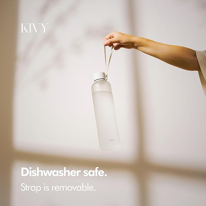 KIVY Slim Water Bottle 32oz [Lightweight & Shatterproof] Fits Cupholder & Backpack - Dishwasher safe water bottle no straw - Cute aesthetic water bottles screw top - Bpa free, Gold, White water bottle-FlexoryFit