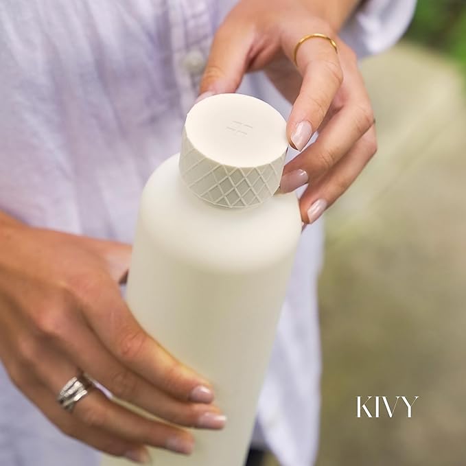 KIVY Slim Water Bottle 32oz [Lightweight & Shatterproof] Fits Backpack & Cupholder for Travel, Sports, School, Gym - Frosted red bottle no straw - Gym water bottle screw top - Dishwasher Safe