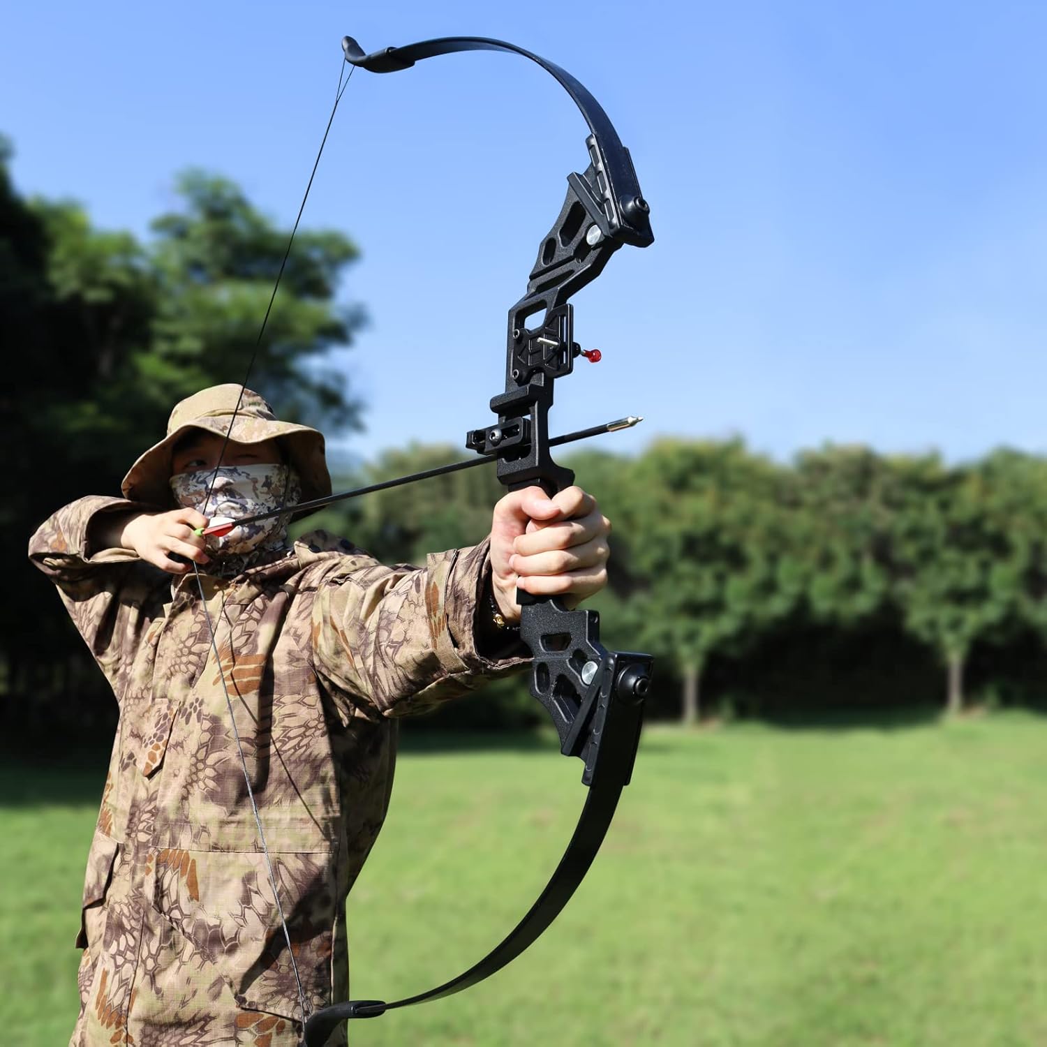 Archery Bow Set Recurve Bow and Arrow Adult Set 51" Training Bow Takedown 30 40 50lb Long Bows for Hunting Adult Beginner with 12 Arrows