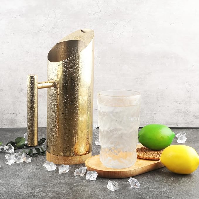 Stainless Steel Water Pitcher 36oz Cold Tea Milk Pitcher Jug with Handle Modern Drink Carafe Beverage Jug for Home Restaurant Bar