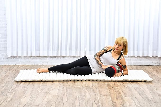 Leewadee Small Yoga Bolster – Shape-Retaining Cervical Neck Roll, Tube Pillow for Comfortable Reading, Kapok Filling, 22 x 6 x 6 inches-FlexoryFit