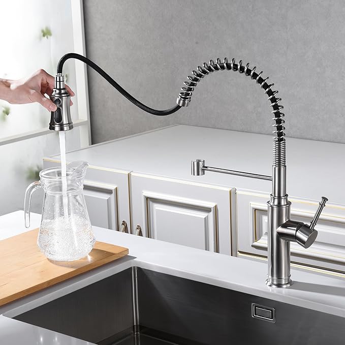 Sumerain Pull-Out Spring Sprayer Kitchen Sink Faucet with 360° Rotating Spout and Single Level Handle, Brushed Nickel