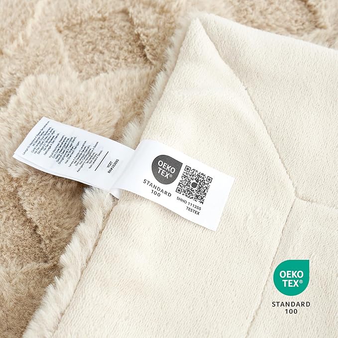 Cozy Bliss Faux Fur Throw Blanket for Couch - Soft Checkered Fuzzy Cozy Throw Gift Blankets for Women, Beige Boho Blanket for Sofa Bedroom Living Room.60 * 80 Inches