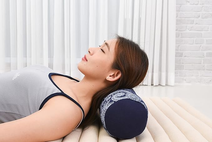 Leewadee Small Yoga Bolster – Shape-Retaining Cervical Neck Roll, Tube Pillow for Comfortable Reading, Kapok Filling, 22 x 6 x 6 inches-FlexoryFit