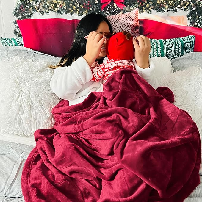 Bedsure Fleece Throw Blanket Red - 300GSM Blankets for Couch, Sofa, Bed, Soft Lightweight Plush Cozy Throws for Toddlers, 50x60 inches