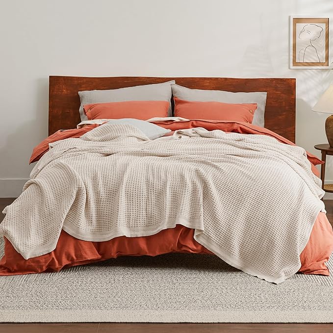 Bedsure 100% Cotton Blanket Queen Size for Bed - Breathable and Soft, Waffle Weave Blanket for Summer, Thick Cozy Fall Blankets for Women Gift, Khaki (a Little Bit Yellow), 90x90 Inches