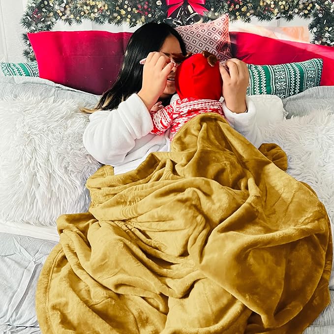 Bedsure Twin XL Fleece Blanket Dorm Bedding - Lightweight Soft Cozy Blankets for Bed, Sofa, Couch, Travel, Camping, Yellow, 66"x90"
