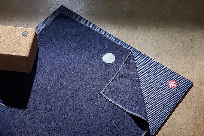 Manduka Yogitoes Yoga Towel – Rubber Grip Dots Non-Slip Bottom, Quick Dry Fitness Towel for Hot Yoga, Pilates, Exercise-FlexoryFit